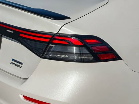 Used 2024 Honda Accord Sport image 8