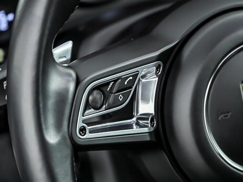 Used 2018 Porsche 911 GT3 RS image 21