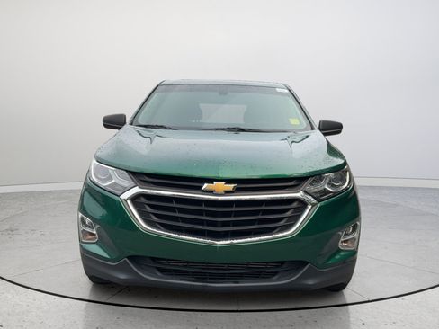 Used 2018 Chevrolet Equinox LS FWD image 4