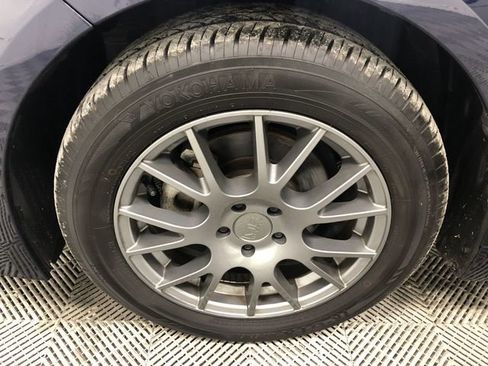 Used 2022 Toyota Corolla SE w/ SE Premium Package image 28