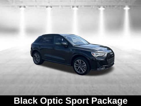 Used 2025 Audi Q3 2.0T Premium w/ Convenience Package AWD/4WD image 7