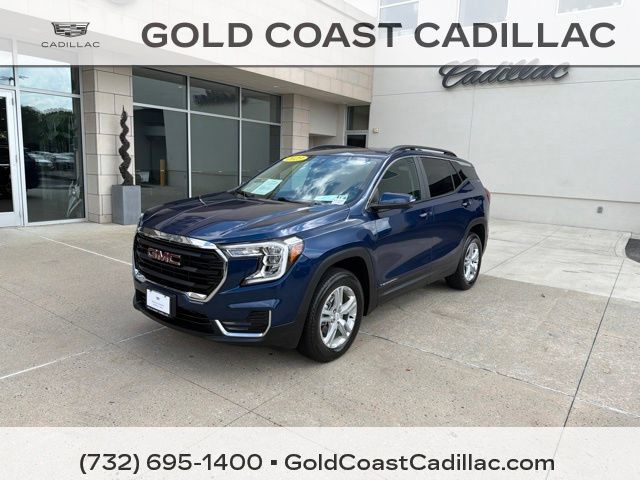 Used 2023 GMC Terrain SLE w/ Driver Convenience Package AWD/4WD image 1