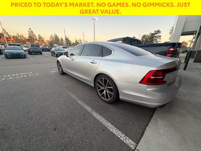 Used 2018 Volvo S90 T5 Momentum w/ Convenience Package AWD/4WD image 12
