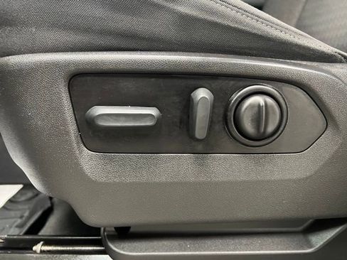 Used 2021 GMC Sierra 1500 Elevation image 23