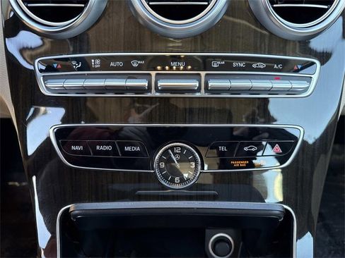 Used 2020 Mercedes-Benz C 300 4MATIC Sedan image 21