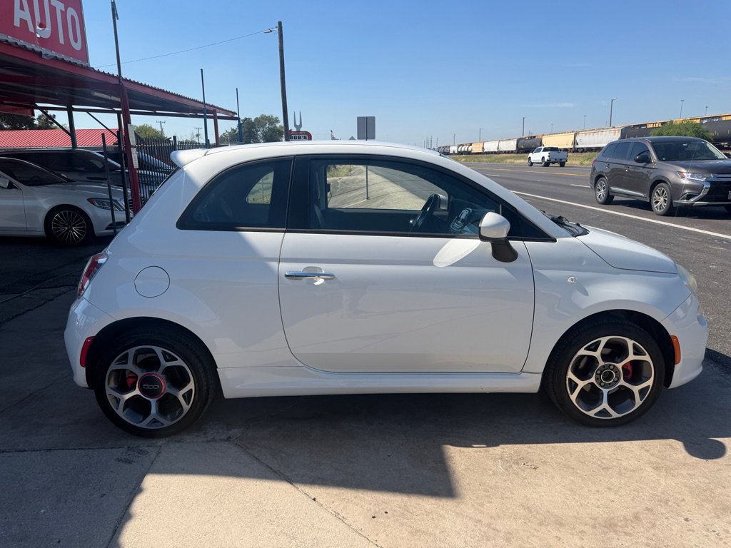 Used 2016 FIAT 500 Sport FWD image 9
