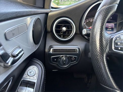 Used 2018 Mercedes-Benz C 300 Sedan image 18
