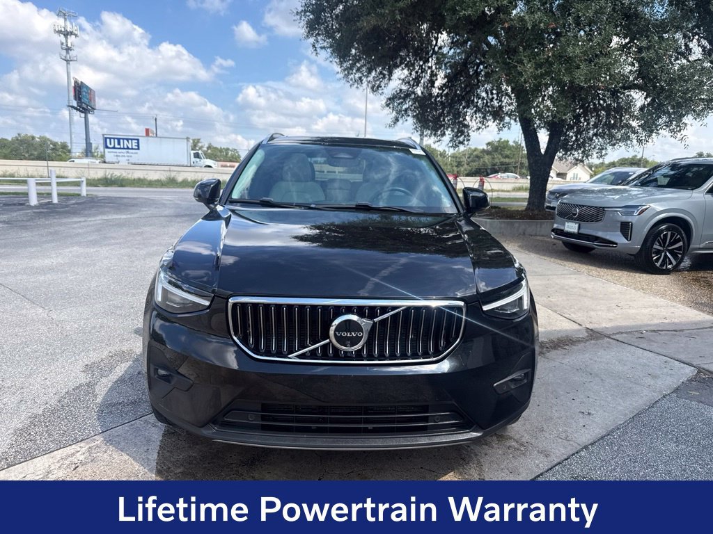 Certified 2024 Volvo XC40 B5 Plus w/ Protection Package Premier AWD/4WD image 2