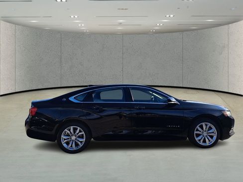 Used 2018 Chevrolet Impala LT image 4