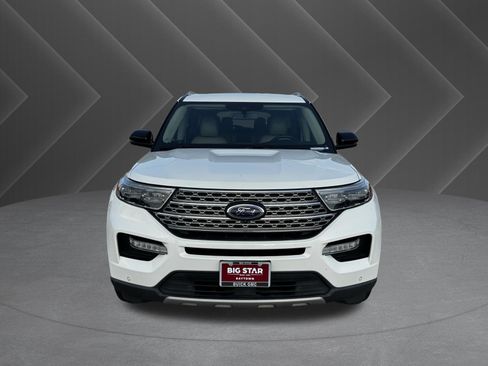 Used 2022 Ford Explorer Limited w/ Equipment Group 301A RWD image 3