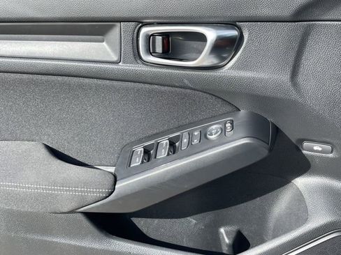 Certified 2025 Honda Civic Sport image 23
