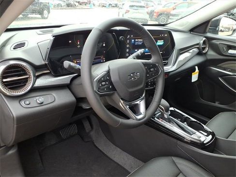 New 2026 Chevrolet Trax ACTIV w/ Driver Confidence Package image 11