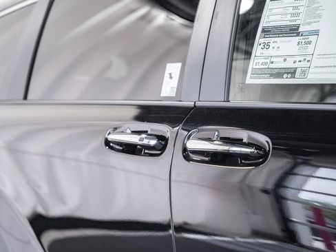 New 2026 Toyota Sienna Platinum image 17