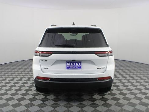 New 2025 Jeep Grand Cherokee Limited image 28