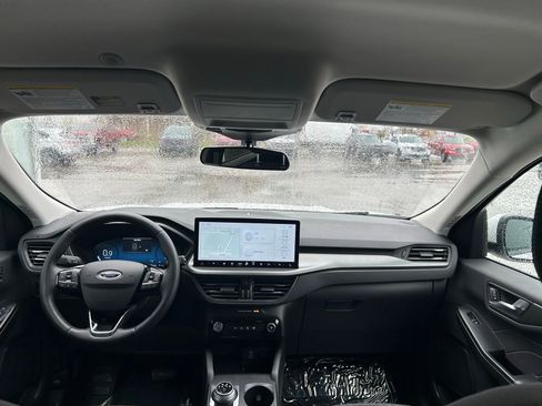 Used 2023 Ford Escape Active w/ Tech Pack #2 AWD/4WD image 10