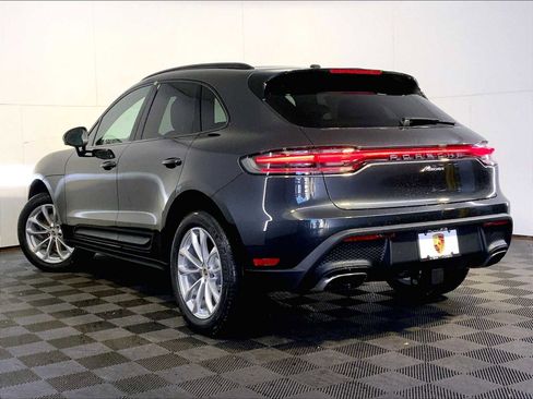 New 2026 Porsche Macan image 3