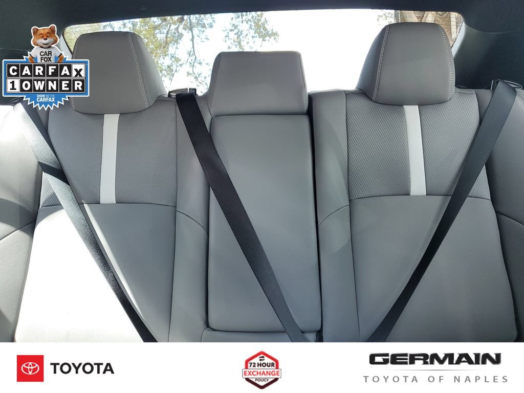 Used 2026 Toyota Camry SE FWD image 30
