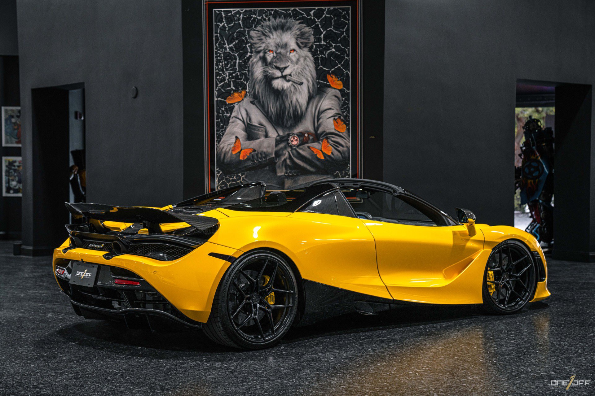Used 2020 McLaren 720S Performance RWD image 11