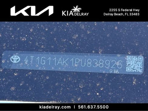 Used 2023 Toyota Camry SE FWD image 10