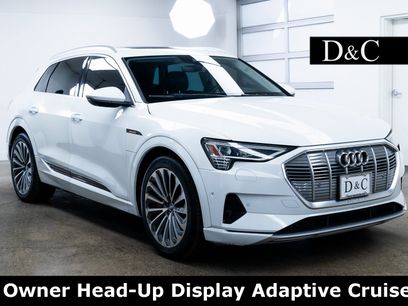 Used 2019 Audi e-tron Prestige w/ Prestige Package