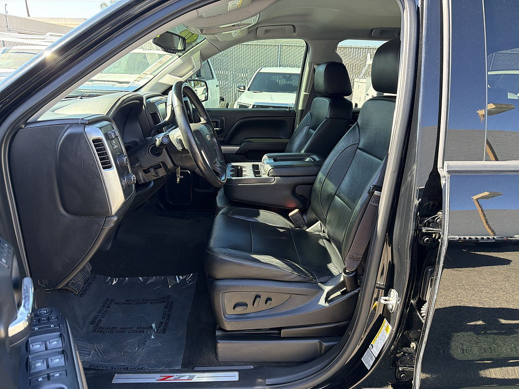 Used 2017 Chevrolet Silverado 1500 LTZ Z71 w/ LTZ Plus Package AWD/4WD image 17