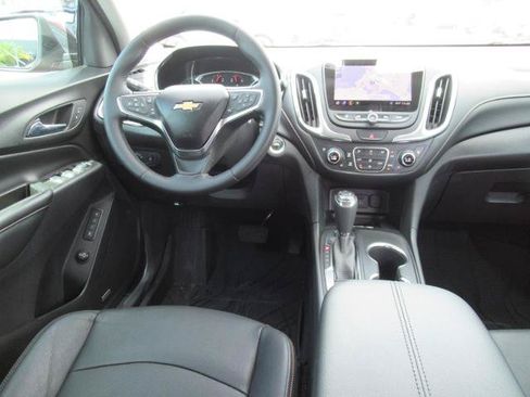 Used 2020 Chevrolet Equinox Premier AWD/4WD image 13
