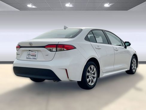 Used 2024 Toyota Corolla LE image 9