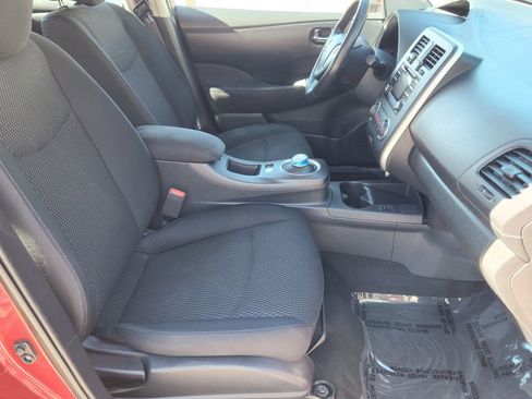 Used 2015 Nissan Leaf S w/ Charge Package image 15