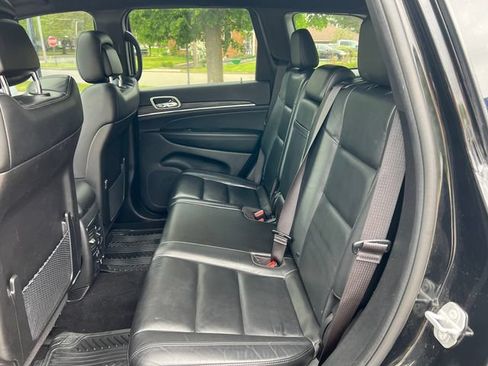 Used 2021 Jeep Grand Cherokee Limited AWD/4WD image 5