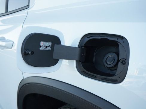 New 2026 Chevrolet Traverse Z71 w/ Enhanced Driving Package image 12