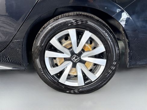 Used 2023 Honda Civic Sport image 37