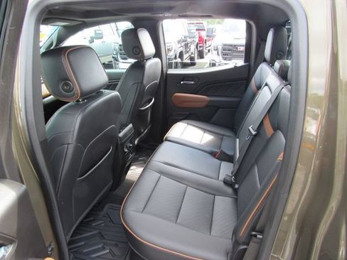 Used 2023 GMC Canyon AT4 w/ AT4 Premium Package AWD/4WD image 30