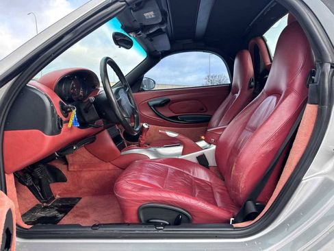 Used 1999 Porsche Boxster image 13