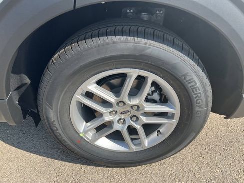 New 2025 Ford Explorer Active w/ Active Comfort Package image 5