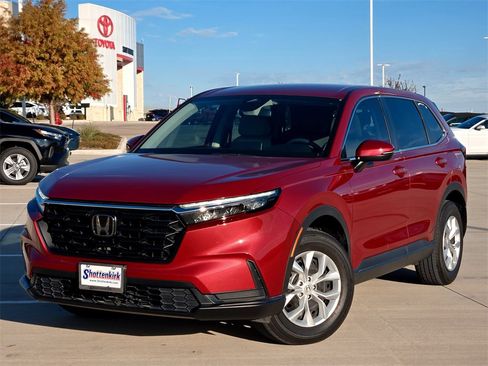 Used 2024 Honda CR-V LX image 2