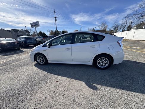 Used 2010 Toyota Prius Four image 31