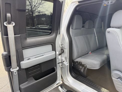 Used 2012 Ford F150 XLT w/ XLT Chrome Pkg image 14