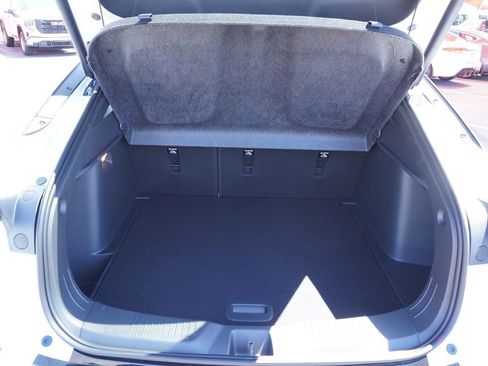 New 2026 Buick Envista Sport Touring w/ Convenience II Package FWD image 8