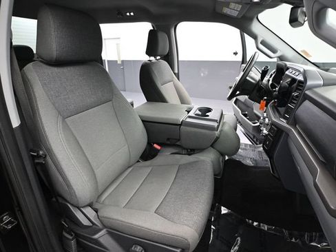 Used 2024 Ford F150 XLT AWD/4WD image 43