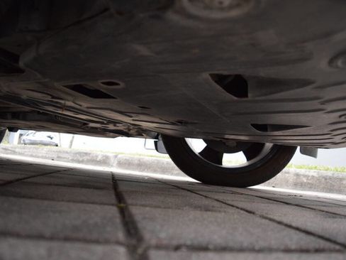 Used 2020 Volvo XC40 T5 Momentum w/ Protection Package Premier image 94