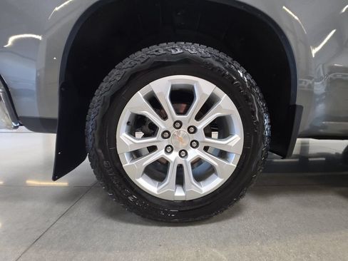 Certified 2023 Chevrolet Silverado 1500 LTZ AWD/4WD image 28