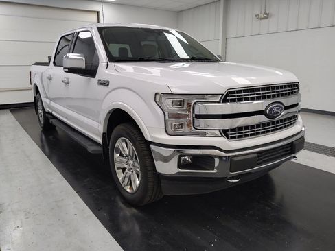 Used 2018 Ford F150 Lariat w/ Equipment Group 502A Luxury AWD/4WD image 13