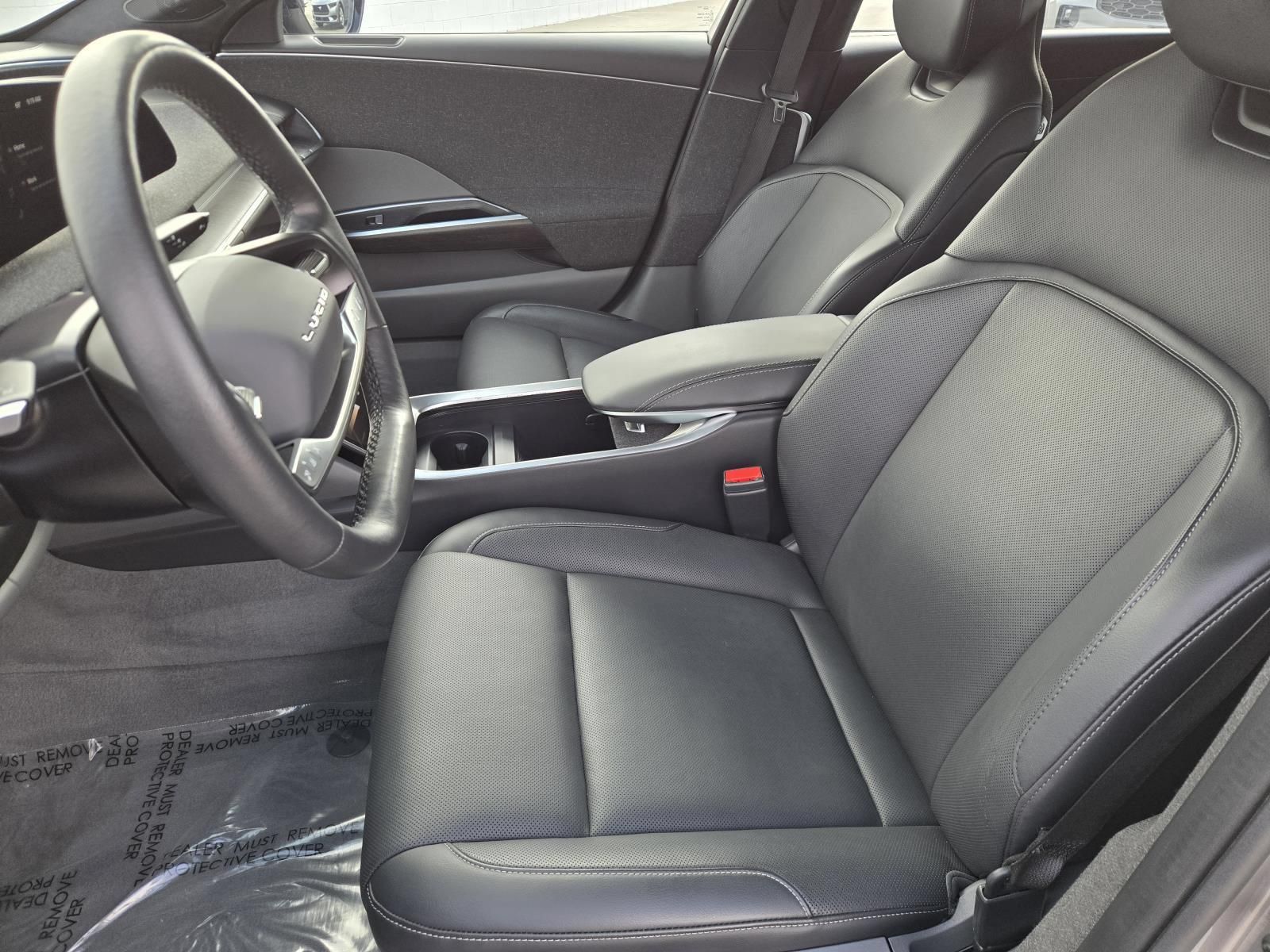 Used 2025 Lucid Air Pure RWD image 19