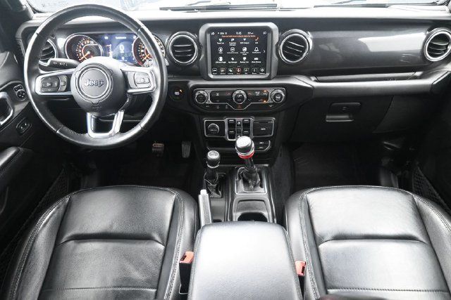 Used 2020 Jeep Wrangler Unlimited Sahara AWD/4WD image 13
