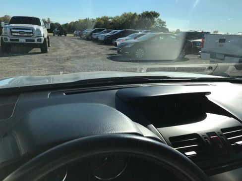 Used 2014 Subaru Forester 2.5i Limited image 33