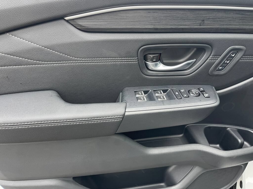 New 2026 Honda Pilot Touring image 7