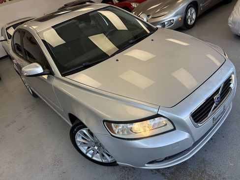 Used 2010 Volvo S40 2.4i FWD image 8