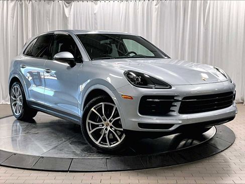 Used 2023 Porsche Cayenne image 12