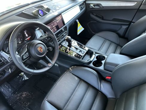 New 2026 Porsche Macan GTS AWD/4WD image 4