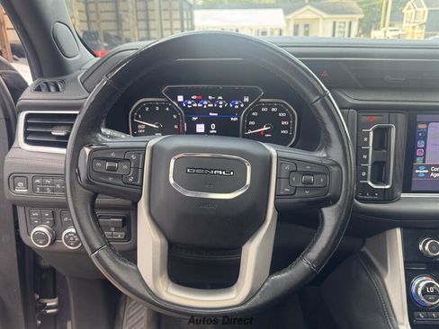 Used 2021 GMC Yukon Denali w/ Denali Ultimate Package AWD/4WD image 37